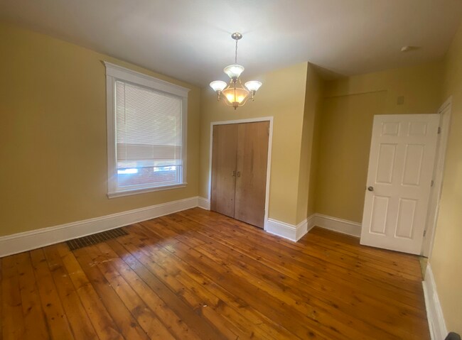 Foto del edificio - 3119 N James Ave