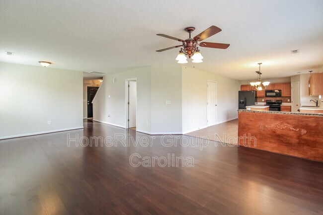 Building Photo - 5702 Waterpoint Dr