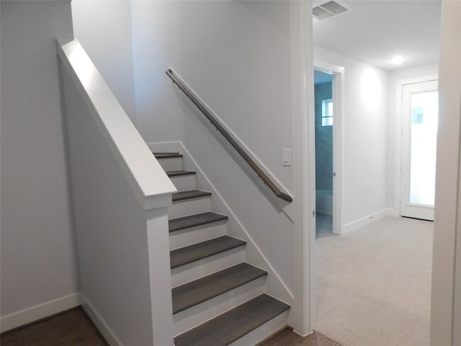 Building Photo - 4223 Eli St