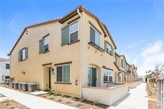 Building Photo - 24798 Ahora Ct