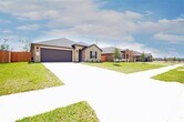 Primary Photo - 1410 Island Grove Dr