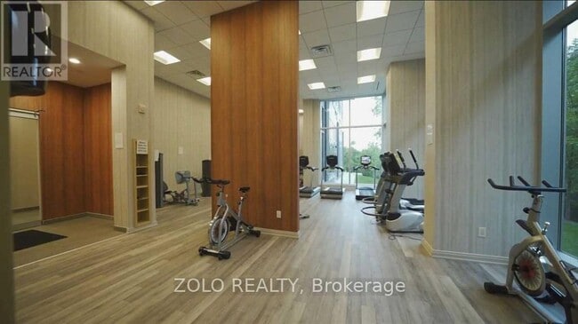 Building Photo - 8763 Bayview Ave