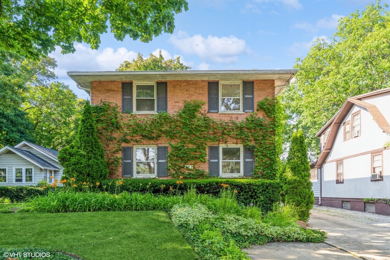 601 Skokie Ave, Highland Park, IL 60035 Townhome Rentals in Highland