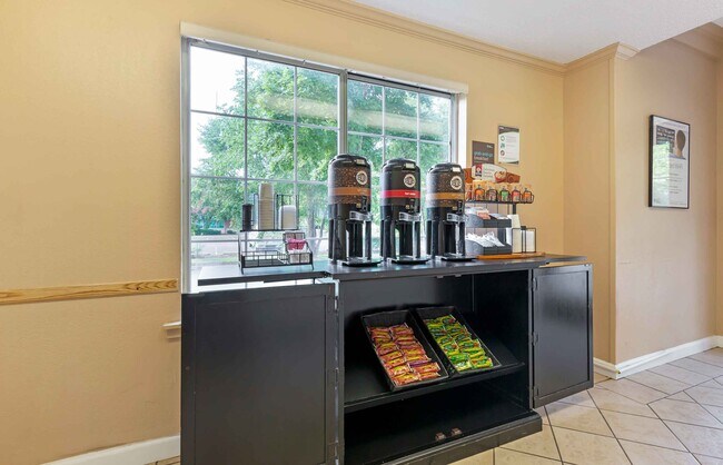 Foto del edificio - Furnished Studio-Washington, D.C. - Germantown - Town Center