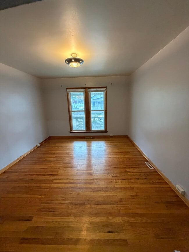 Sala de estar - 519 Reed St