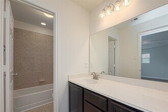 Building Photo - 4419 Matagorda Lakes Dr
