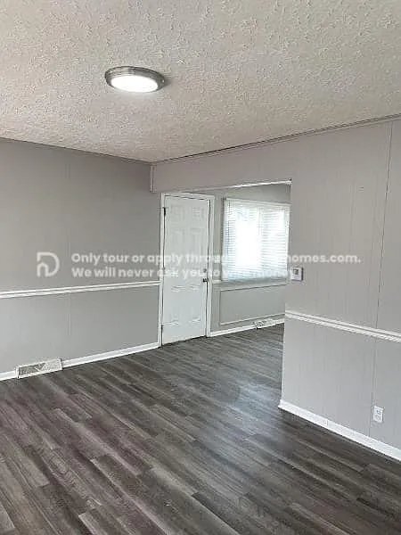 Foto del edificio - 2931 Millbrook St