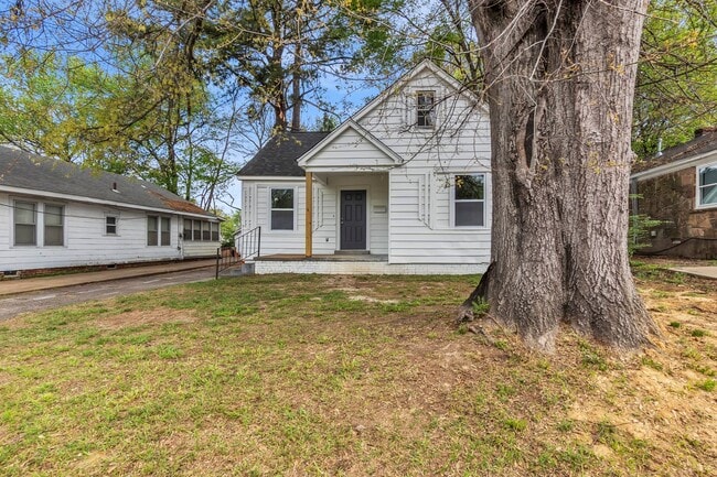 Photo - 3480 Vernon Ave House