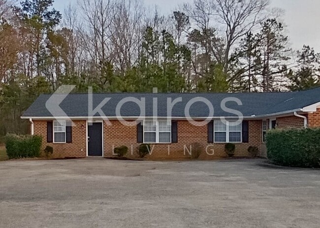 Building Photo - 218 Deer Pkwy