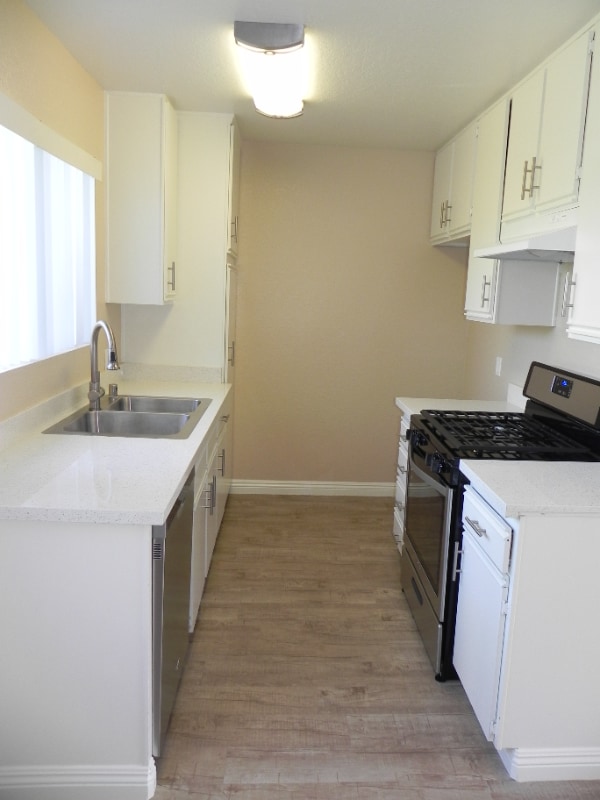 Photo - 8602 Chapman Ave (Garden Grove, CA)
