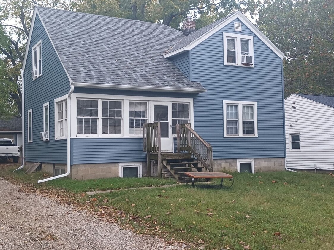 Foto principal - 3126 Story St