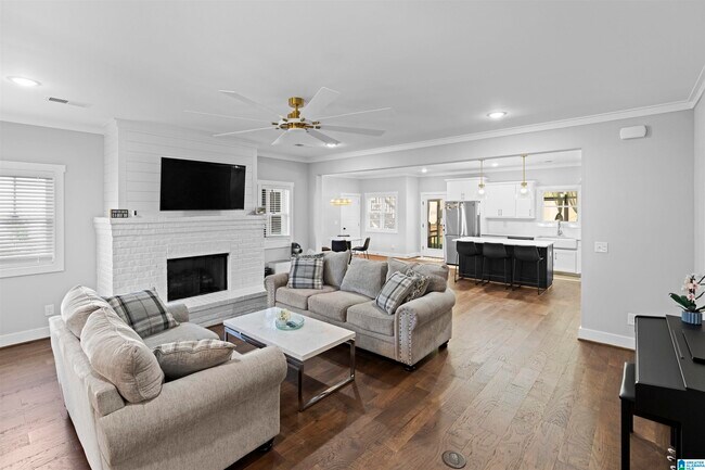 Building Photo - 2024 Adams Ridge Dr