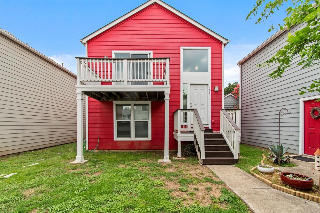 Foto principal - 2 Bedroom 2 Bathroom Duplex in Blanco Rive...