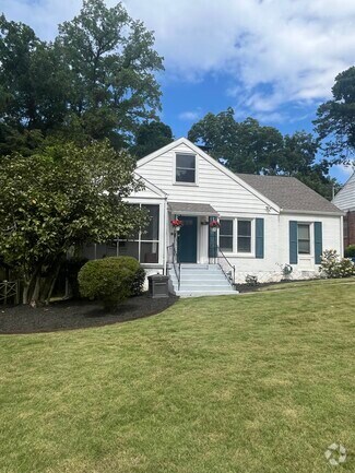 Building Photo - 41 Willow Wood Cir SE