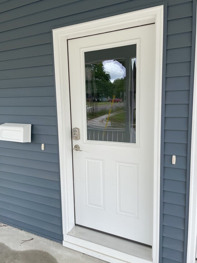 203 Wall St, Kalamazoo, MI 49001 203 Wall St Kalamazoo, MI