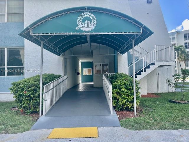 Foto del edificio - 17560 Atlantic Blvd
