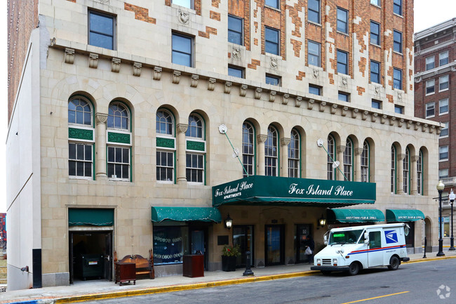 Foto del edificio - Leland Tower Apartments