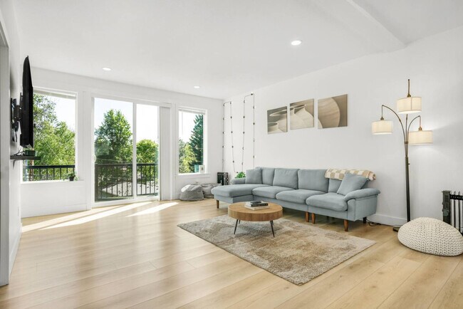 Foto del edificio - 3309 NE 42nd Pl