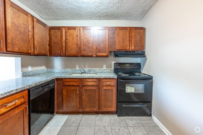 Kitchen - Regency at 2663