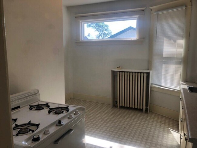 Foto del edificio - 411 4th Ave SE