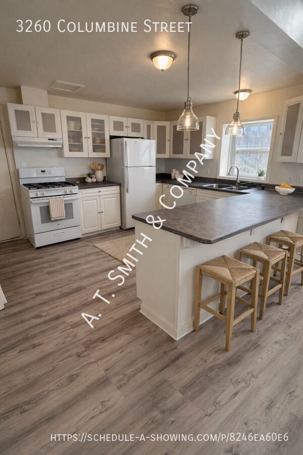 Foto del edificio - 3260 Columbine St