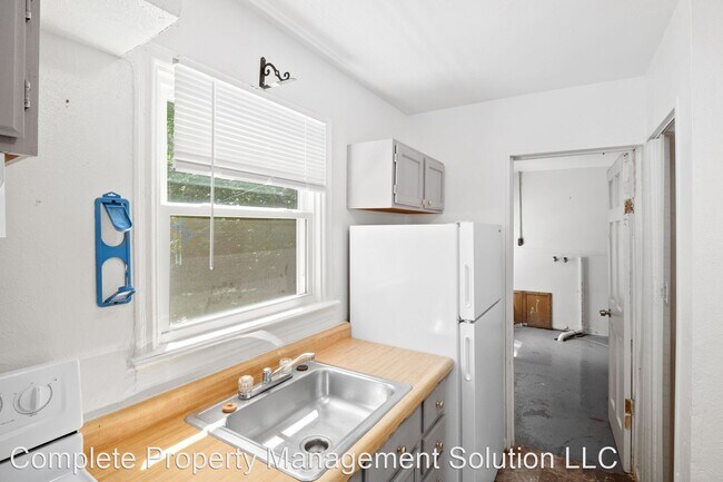 Foto del edificio - 2 br, 1 bath House - 350 Mueller Ave