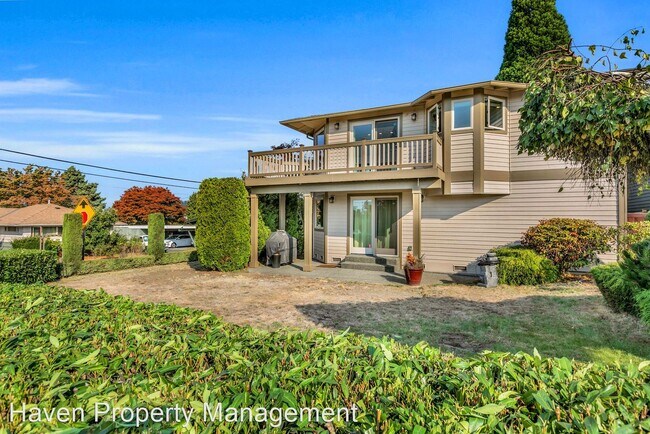 Foto del edificio - 4 br, 2.5 bath House - 2910 Burnett Ave N