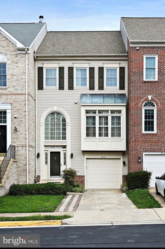 Photo - 6650 Dunwich Way (Alexandria, VA)