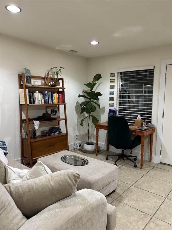 Foto del edificio - 1314 Rosewood Ave