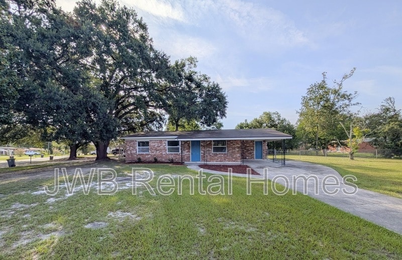 Primary Photo - 7544 Impala Ln