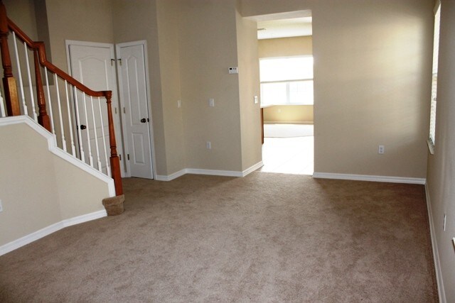 Foto del edificio - 2580 Passamonte Dr