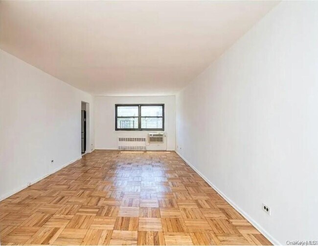 Foto del edificio - 9430 60th Ave