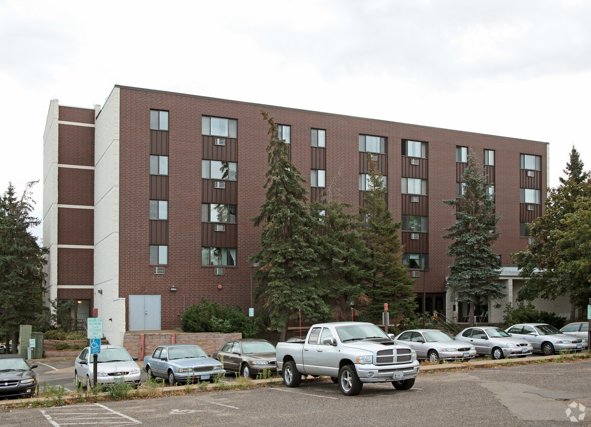 Primary Photo - Rosemount Plaza Apartments