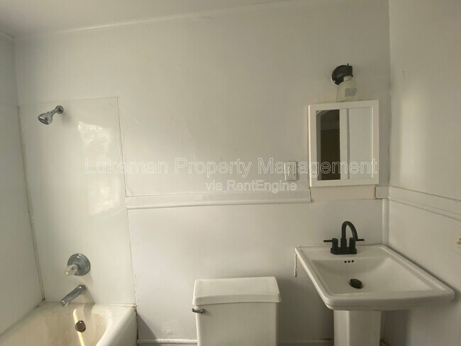 Foto del edificio - 720 Oak St