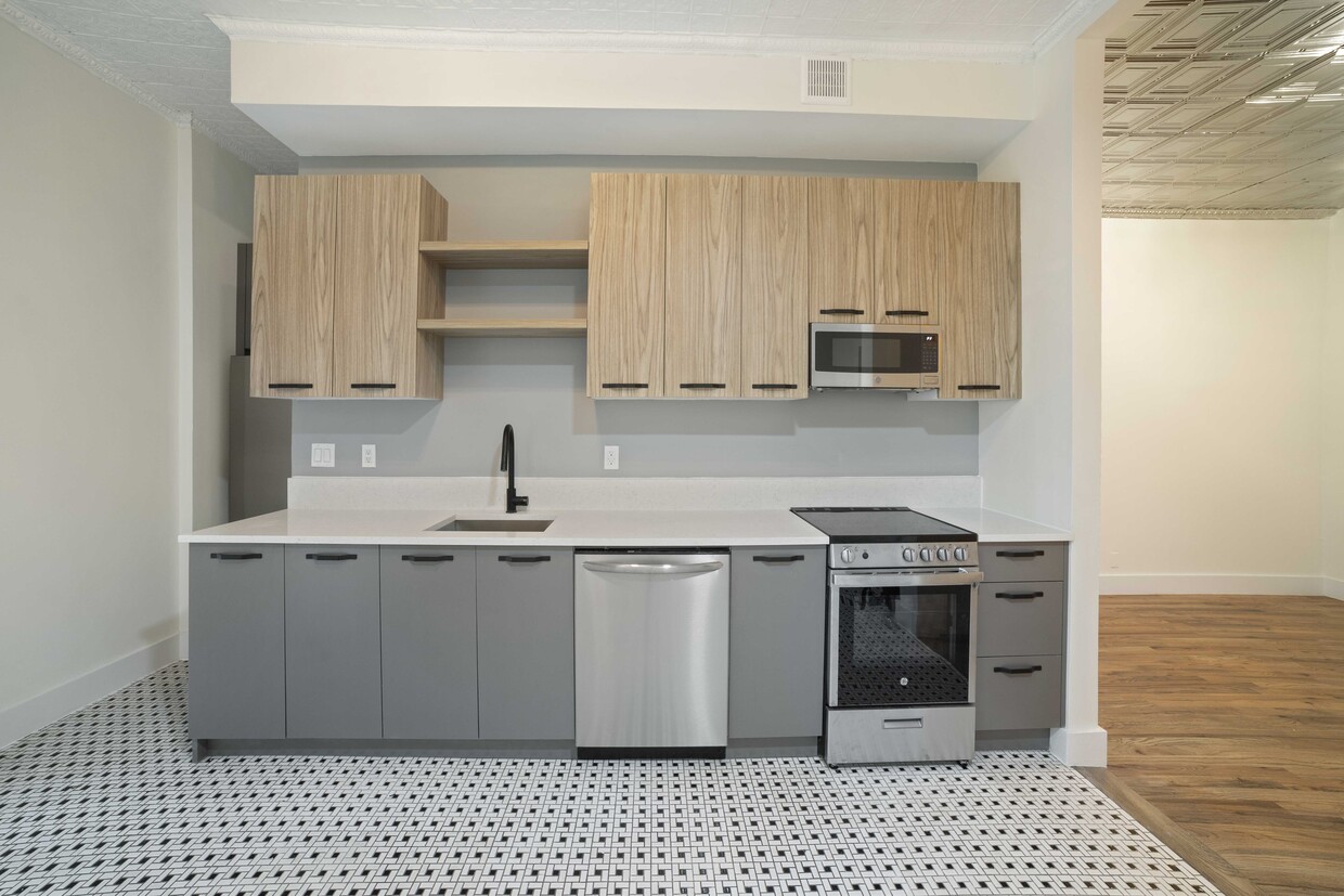 Primary Photo - 1638 Dekalb Ave