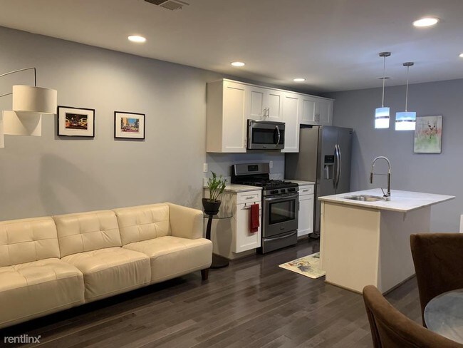 Foto del edificio - 712 Shepherd Rd NW