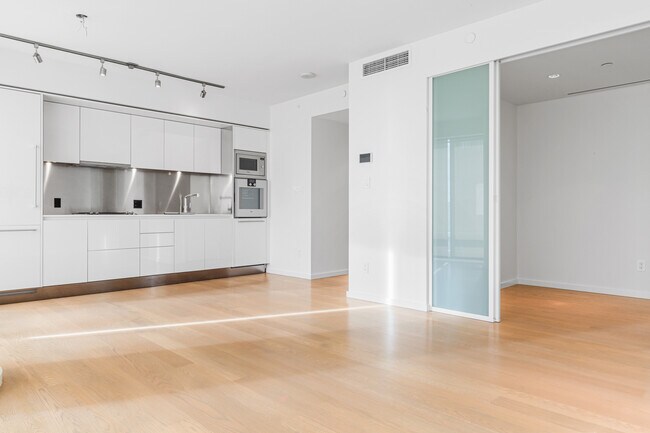 Photo du bâtiment - 1151-1151 W Georgia St