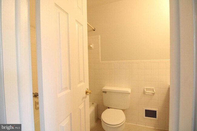 Building Photo - 6632 Moly Dr