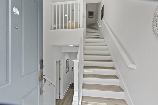 Foto del edificio - 44 Muller Pl