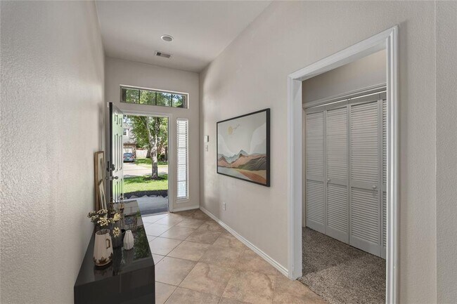 Foto del edificio - 4423 Long Creek Dr