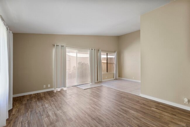 Building Photo - 3569 Surf Pl