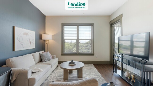 Foto del edificio - 1701 N Lois Ave