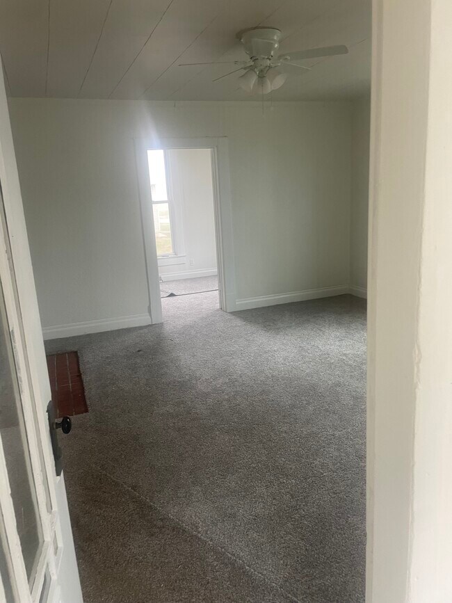 Foto del edificio - 1608 Marion Ave