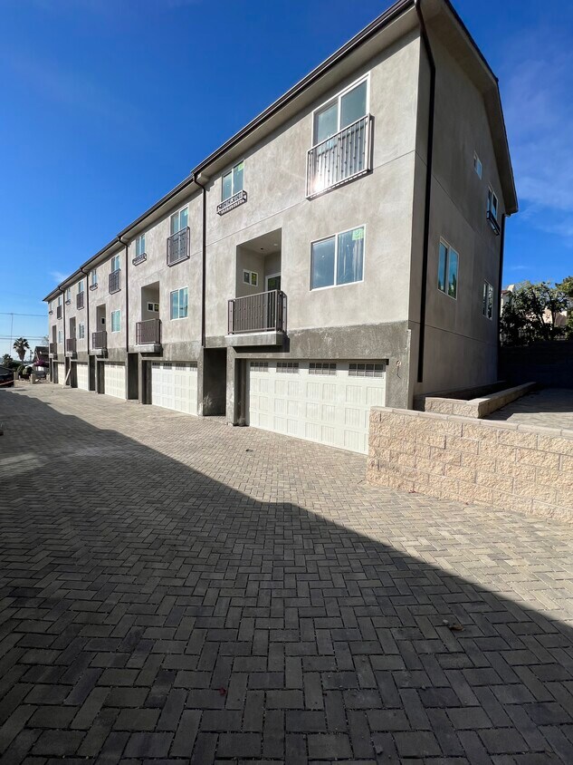 18 Apartments for Rent in Tujunga, CA Westside Rentals