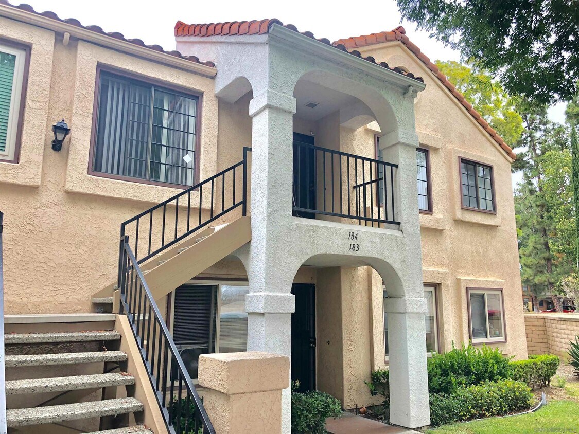 Foto principal - 10612 Dabney Dr