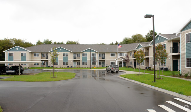 Building Photo - Hawk's Ridge Senior/Family Apartments