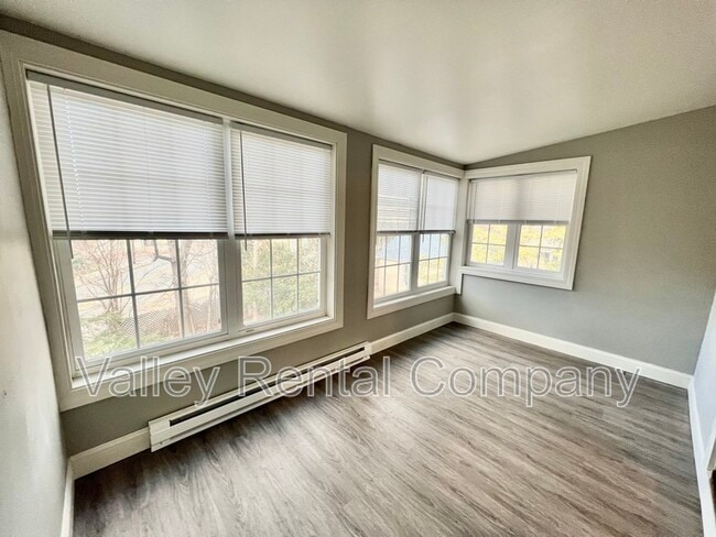 Building Photo - 2-4 Highland Avenue - 4B