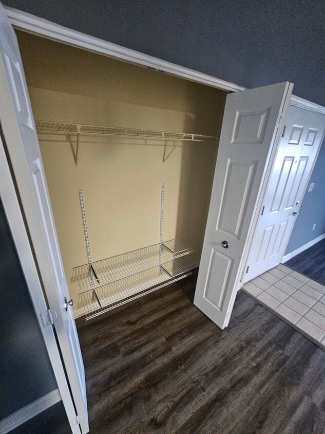 Foto del edificio - 3768 Hitchcock Way