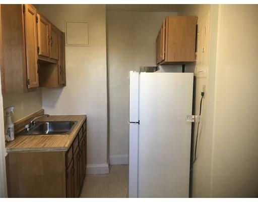 Primary Photo - 121 Bowdoin St