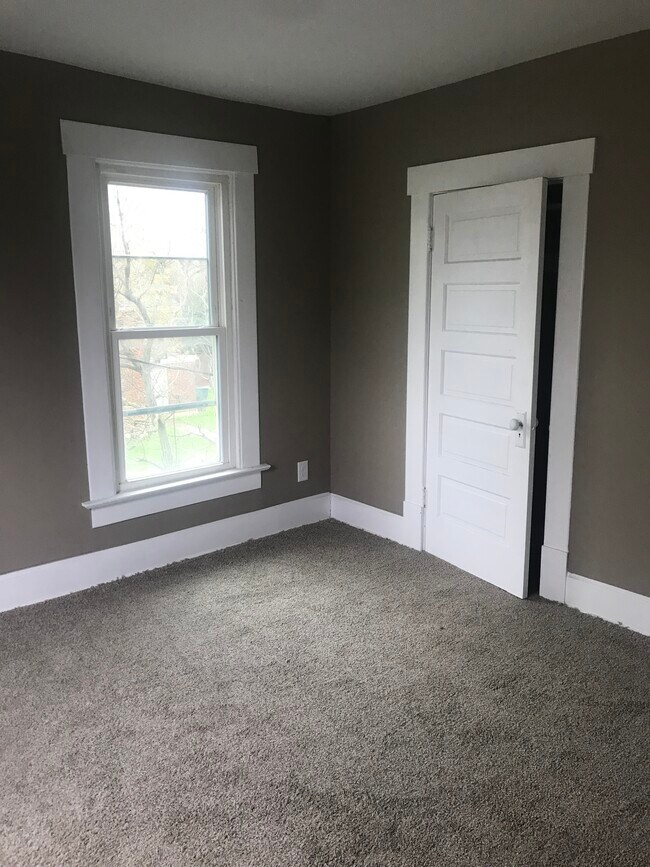 Second floor bedroom - 2571 Findley Ave